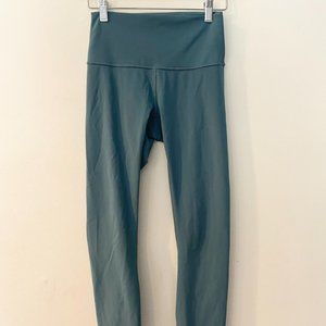 COPY - Lululemon Wunder Under Luxtreme High Rise 7/8 (25") Size 4